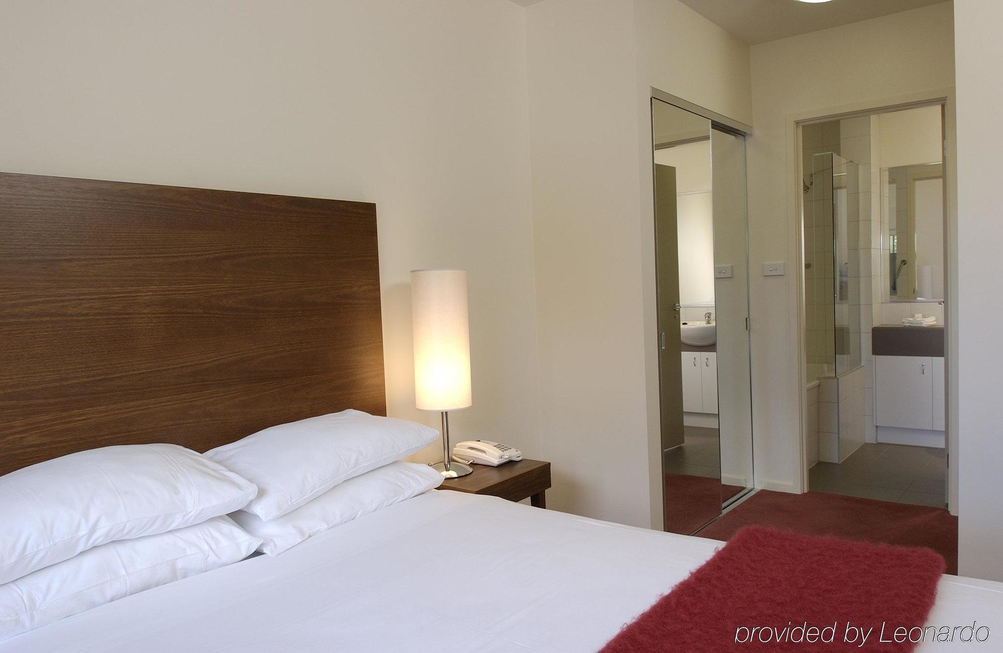 Punthill Burwood Aparthotel Room photo