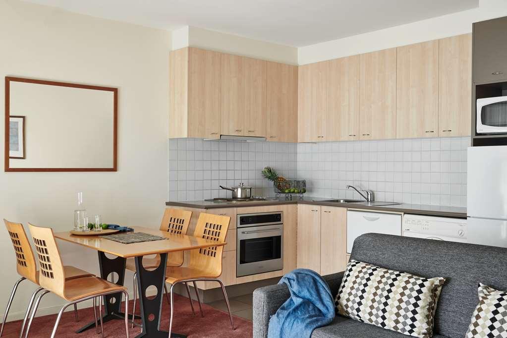 Punthill Burwood Aparthotel Room photo