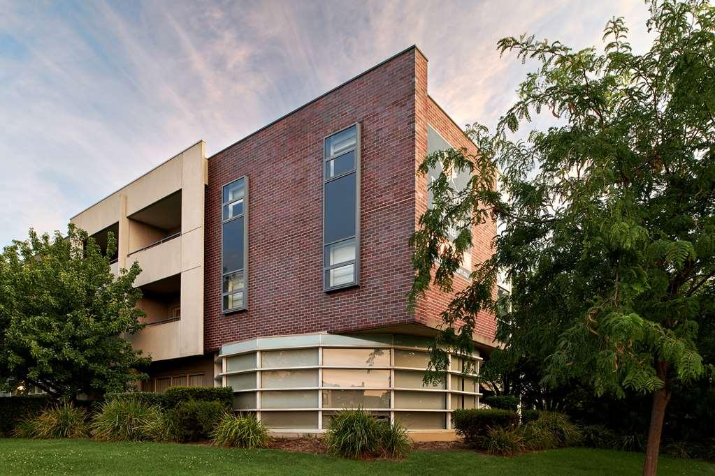 Punthill Burwood Aparthotel Exterior photo