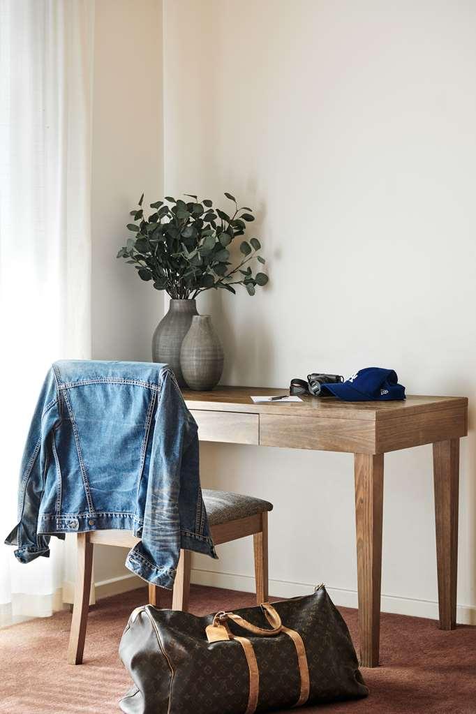 Punthill Burwood Aparthotel Room photo